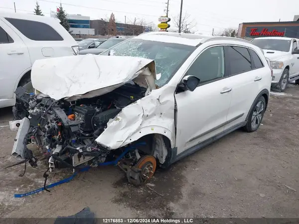 KNDCE3LG4K5010187 2019 KIA NIRO - Image 2