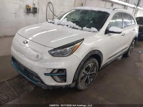 KNDCE3LG4K5020508 2019 KIA NIRO - Image 2