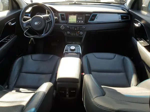 KNDCE3LG4K5021075 2019 KIA NIRO - Image 8