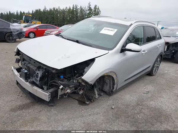 KNDCE3LG4L5047371 2020 KIA NIRO - Image 2