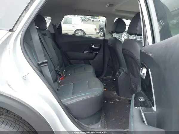 KNDCE3LG4L5047371 2020 KIA NIRO - Image 8