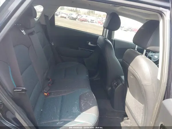 KNDCE3LG4L5074439 2020 KIA NIRO - Image 8