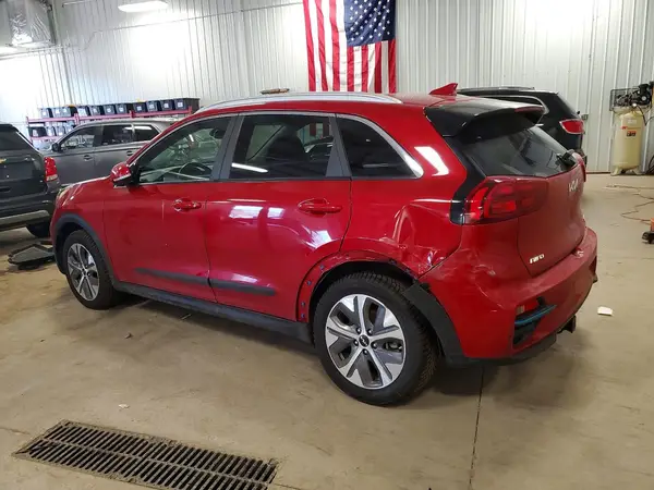KNDCE3LG4N5118961 2022 KIA NIRO - Image 2