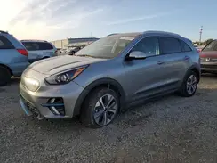 KNDCE3LG4N5142273 2022 KIA NIRO