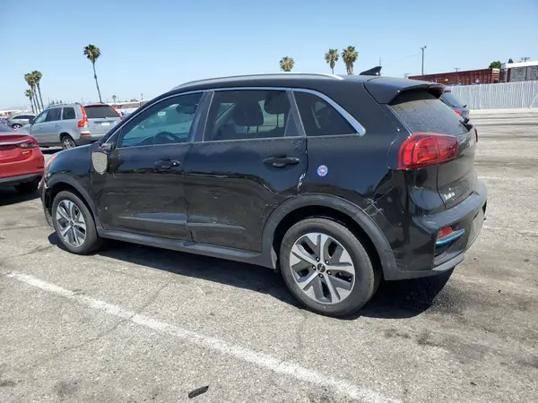 KNDCE3LG4N5145898 2022 KIA NIRO - Image 2