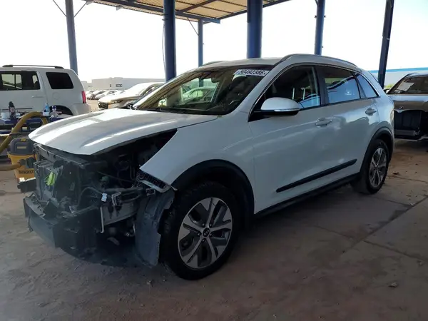 KNDCE3LG5K5006097 2019 KIA NIRO - Image 1