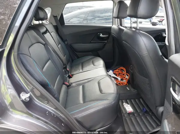 KNDCE3LG5L5064101 2020 KIA NIRO - Image 8