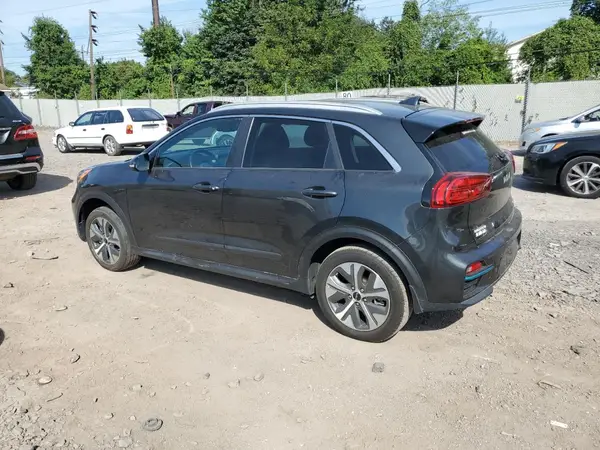 KNDCE3LG5N5138622 2022 KIA NIRO - Image 2