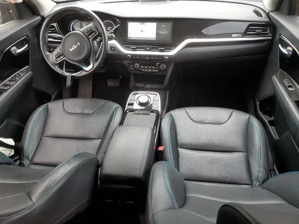 KNDCE3LG5N5139835 2022 KIA NIRO - Image 8