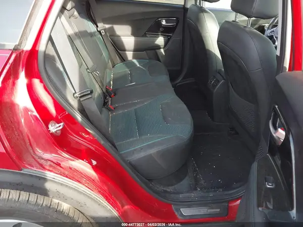 KNDCE3LG6M5099506 2021 KIA NIRO - Image 8