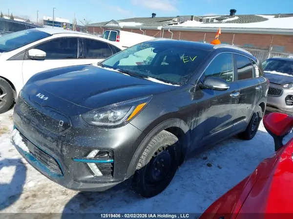 KNDCE3LG6N5127662 2022 KIA NIRO - Image 2