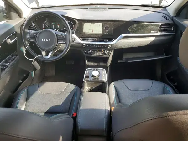 KNDCE3LG6N5132604 2022 KIA NIRO - Image 8