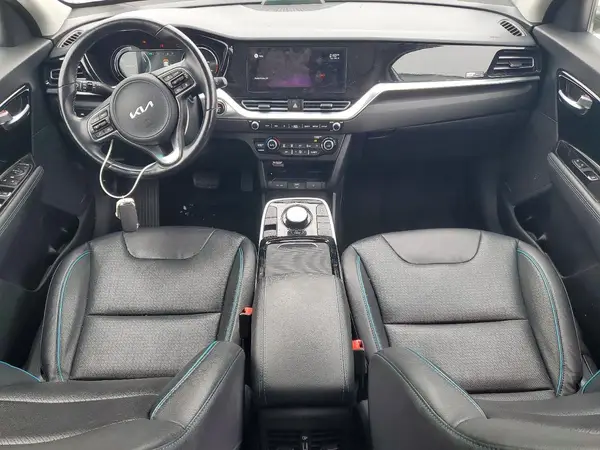KNDCE3LG6N5138421 2022 KIA NIRO - Image 8