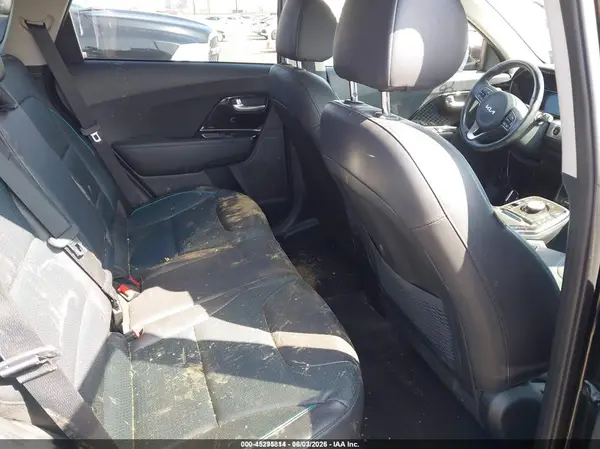 KNDCE3LG6N5140508 2022 KIA NIRO - Image 8