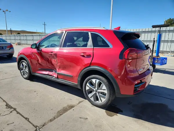 KNDCE3LG6N5144378 2022 KIA NIRO - Image 2
