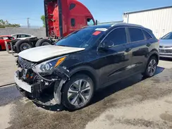 KNDCE3LG6N5145997 2022 KIA NIRO