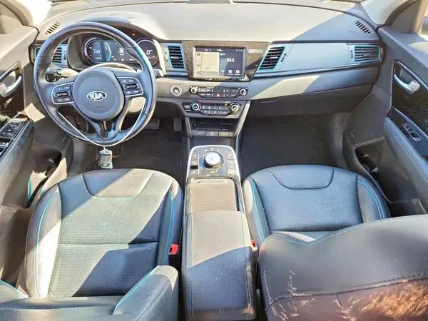 KNDCE3LG7K5008613 2019 KIA NIRO - Image 8