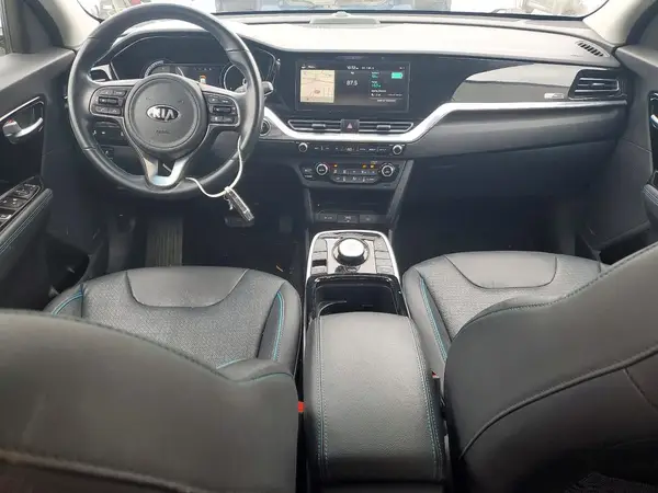 KNDCE3LG7M5088157 2021 KIA NIRO - Image 8