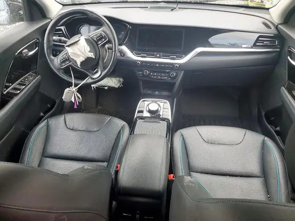 KNDCE3LG7N5118839 2022 KIA NIRO - Image 8