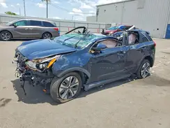 KNDCE3LG7N5123412 2022 KIA NIRO