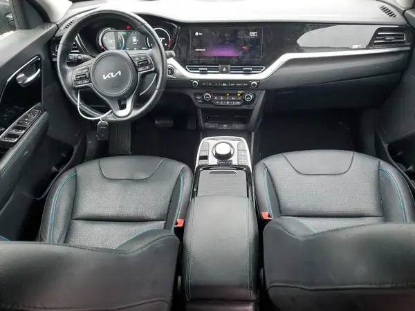 KNDCE3LG7N5135835 2022 KIA NIRO - Image 8