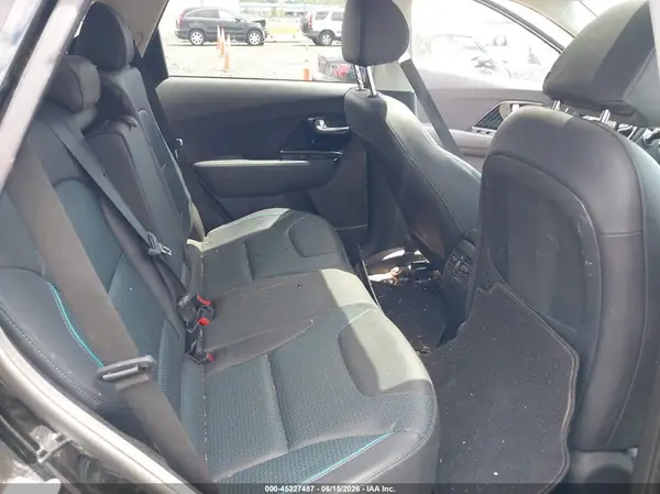 KNDCE3LG7N5144485 2022 KIA NIRO - Image 8