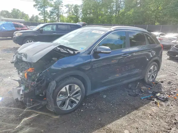 KNDCE3LG7N5156166 2022 KIA NIRO - Image 1