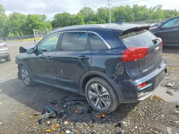 KNDCE3LG7N5156166 2022 KIA NIRO - Image 2