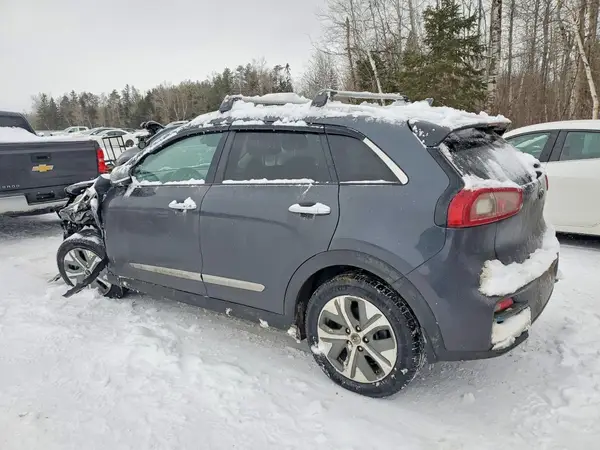 KNDCE3LG8K5016266 2019 KIA NIRO - Image 2