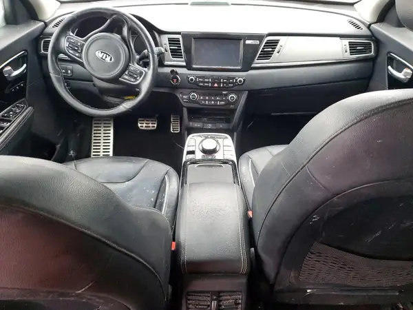 KNDCE3LG8K5016266 2019 KIA NIRO - Image 8