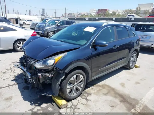 KNDCE3LG8K5030295 2019 KIA NIRO - Image 2