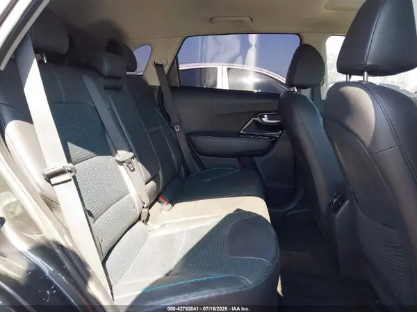 KNDCE3LG8N5135777 2022 KIA NIRO - Image 8