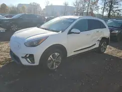 KNDCE3LG8N5136007 2022 KIA NIRO