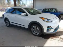 KNDCE3LG9K5025915 2019 KIA NIRO