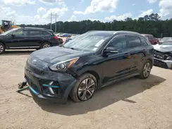 KNDCE3LG9L5060763 2020 KIA NIRO