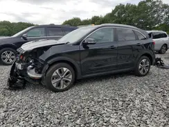 KNDCE3LG9N5146058 2022 KIA NIRO