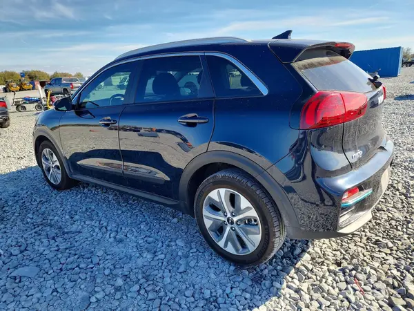 KNDCE3LG9N5148571 2022 KIA NIRO - Image 2