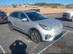 KNDCE3LGXK5030220 2019 KIA NIRO