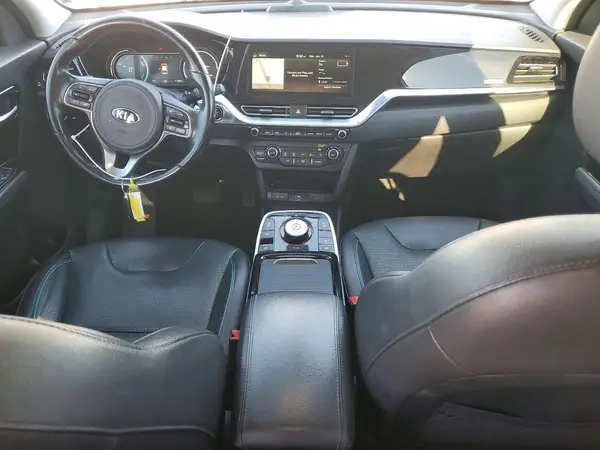 KNDCE3LGXL5079967 2020 KIA NIRO - Image 8