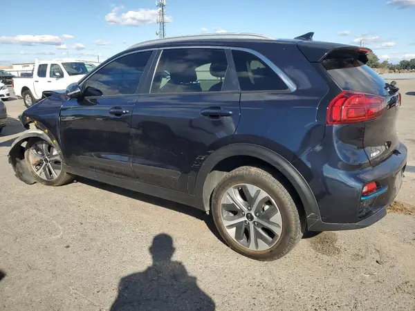 KNDCE3LGXL5081430 2020 KIA NIRO - Image 2