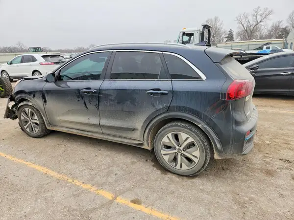 KNDCE3LGXM5099122 2021 KIA NIRO - Image 2