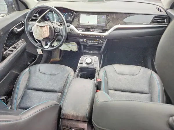 KNDCE3LGXM5099122 2021 KIA NIRO - Image 8