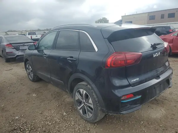 KNDCE3LGXN5144108 2022 KIA NIRO - Image 2