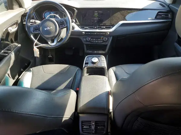 KNDCE3LGXN5144514 2022 KIA NIRO - Image 8