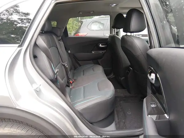 KNDCE3LGXN5145078 2022 KIA NIRO - Image 8