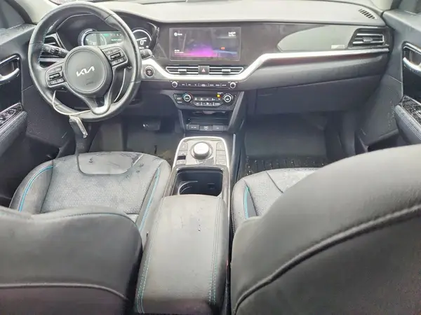 KNDCE3LGXN5146618 2022 KIA NIRO - Image 8