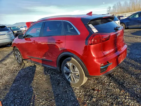 KNDCE3LGXN5149647 2022 KIA NIRO - Image 2