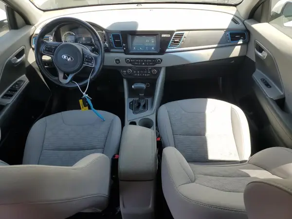KNDCM3LD1J5210516 2018 KIA NIRO - Image 8