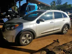 KNDCM3LD1J5212623 2018 KIA NIRO