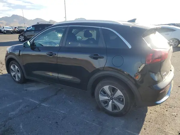 KNDCM3LD1K5290031 2019 KIA NIRO - Image 2